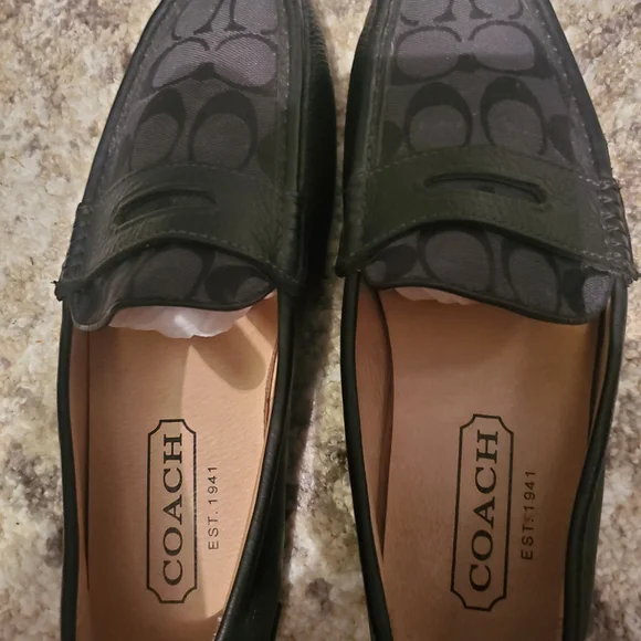 Coach Men Black Monogram Loafers.. Size 9 - Picture 4 of 12